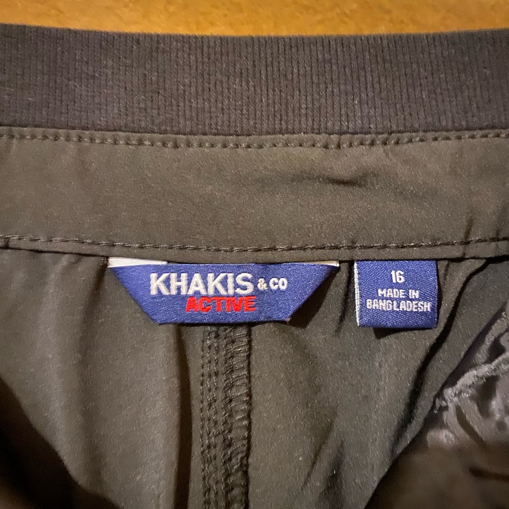 Khakis & Co. Capri Misses Size 16